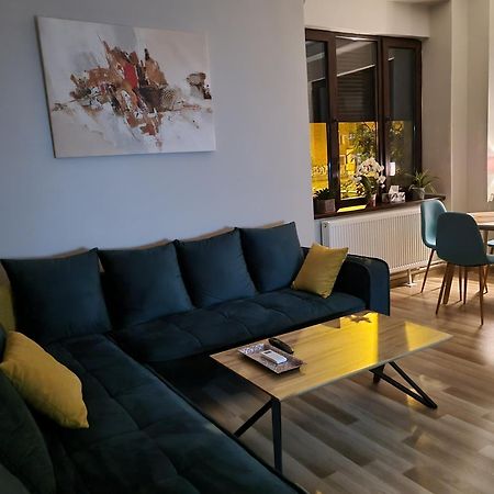 City Center Dream Apartment Temesvár Szoba fotó