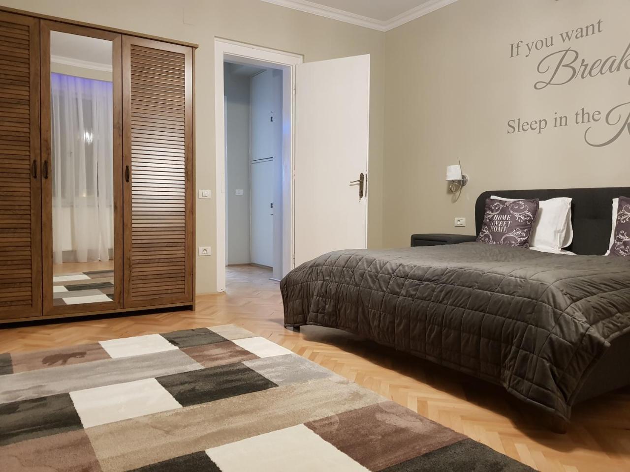 City Center Dream Apartment Temesvár Kültér fotó